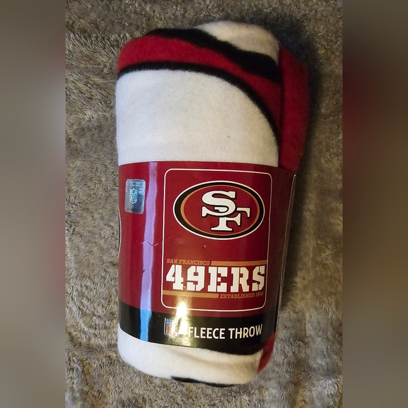 NFL San Francisco 49ers Fleece Throw - Picture 3 of 3